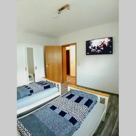Апартаменты Exklusive In Einbeck, 3 Schlafzimmer Mit Balkon!