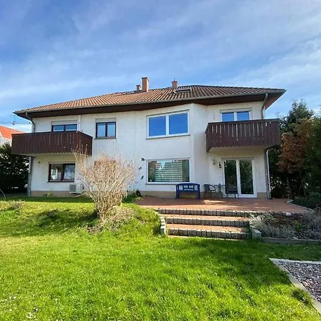 Apartment Exklusive In Einbeck, 3 Schlafzimmer Mit Balkon!